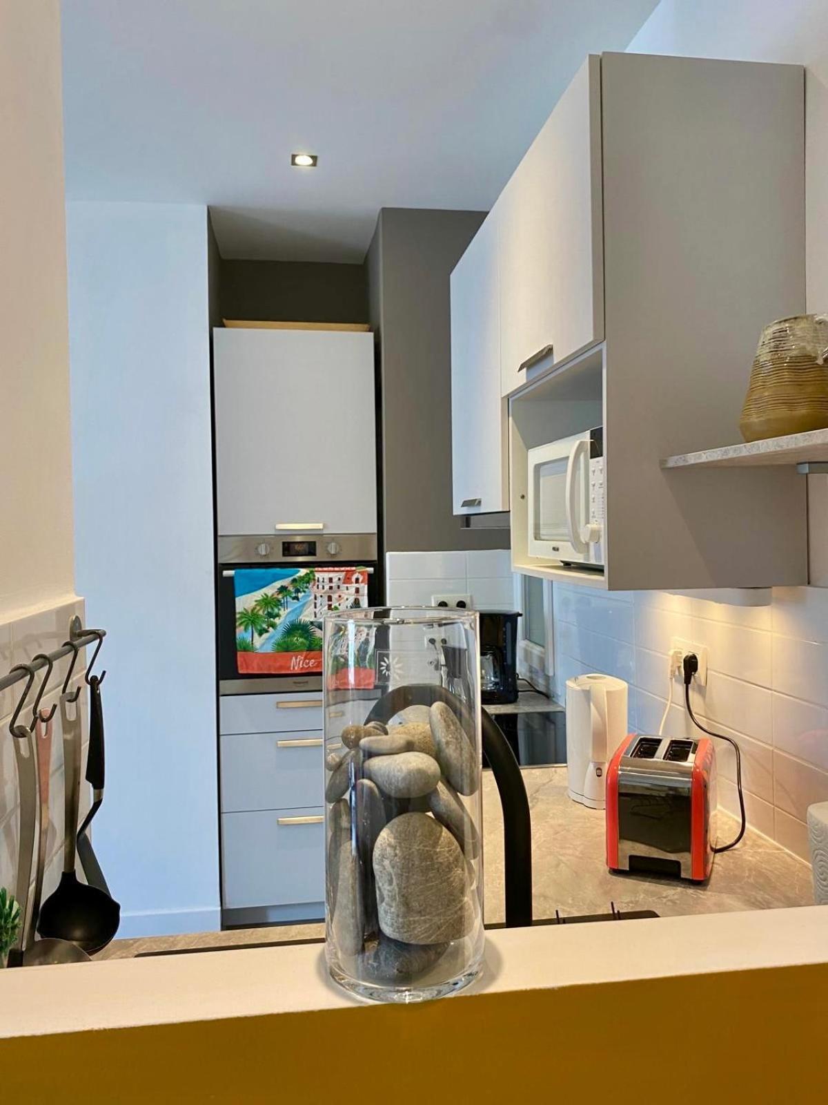 Havre De Paix Au Coeur De La Ville, A Deux Pas Des Plages Apartment Nizza